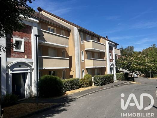 Appartement à vendre 125 000 € 1 pièce 36 m² RDC/3 Ouest Saint-Germain-lès-Corbeil 91250
