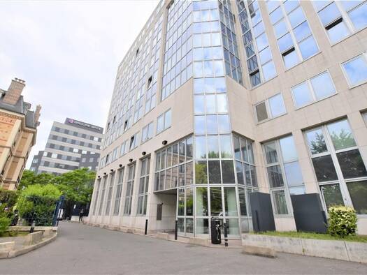 Espace bureau à louer 38 409 € 1 844 m² de bureaux divisible à partir de 112 m² Centre Ville Charenton-le-Pont 94220