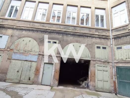 Appartement à vendre 39 000 € 1 pièce 53,7 m² RDC/7 Hyper Centre-Vieille Ville Saint-Étienne 42000