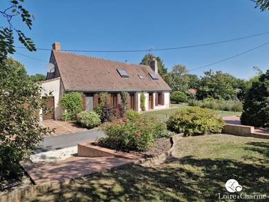Maison à vendre 328 000 € 6 pièces 3 chambres 180 m² 3 600 m² de terrain Vievy le Raye 41290