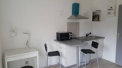 Duplex à louer 368 € 1 pièce 14 m² Dernier étage, Étage 1/1 Saint-Dié-des-Vosges 88100