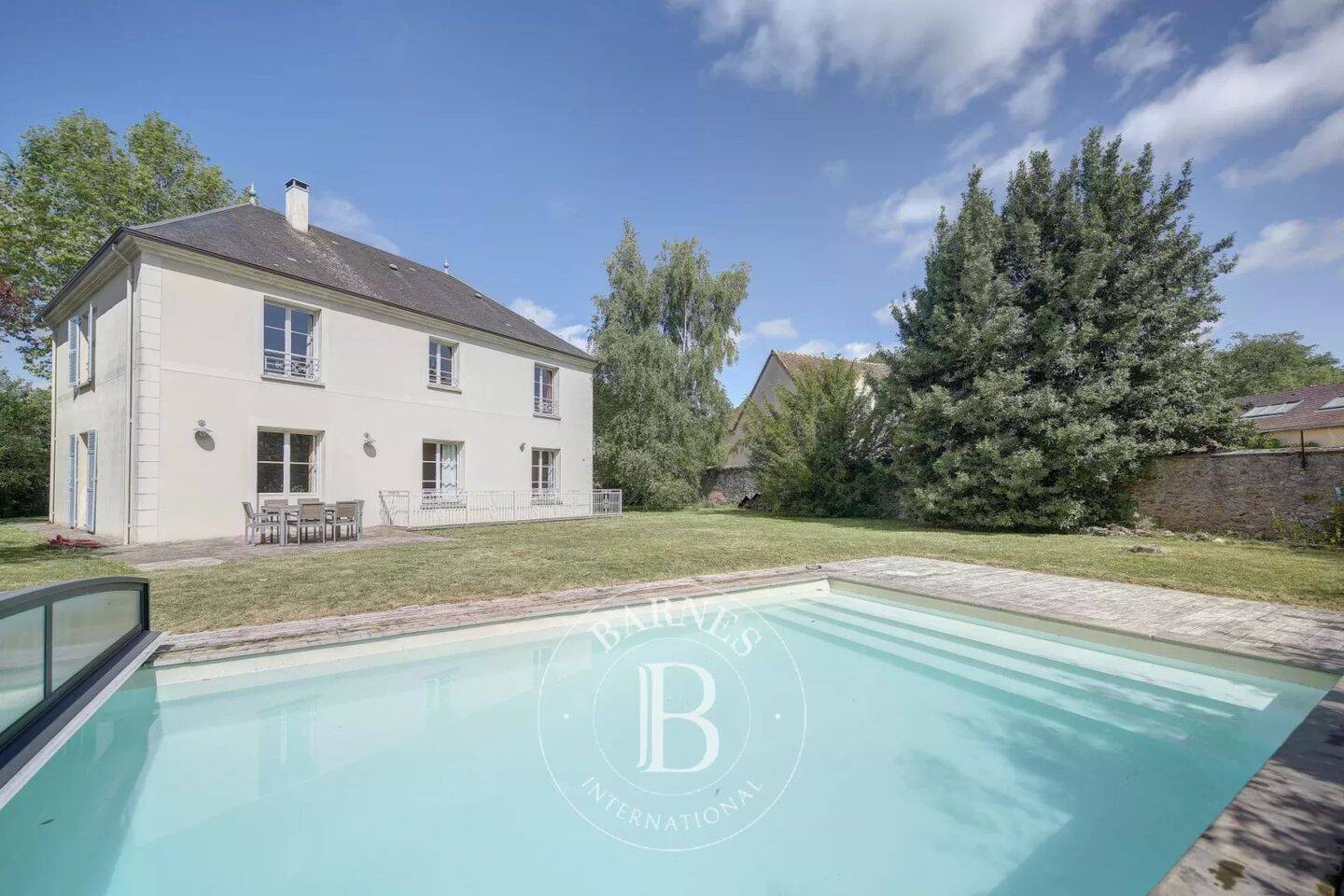 Maison à vendre, 206m², NEAUPHLE LE CHATEAU