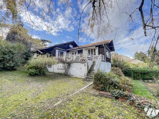 Maison à vendre 370 000 € 5 pièces 3 chambres 130 m² 1 452 m² de terrain Albigny sur Saone 69250