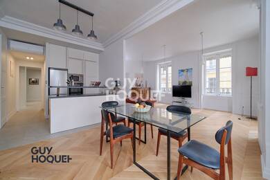 Appartement à louer 2 400 € 4 pièces 3 chambres 119 m² Étage 1/5 Lyon 2ème 69002