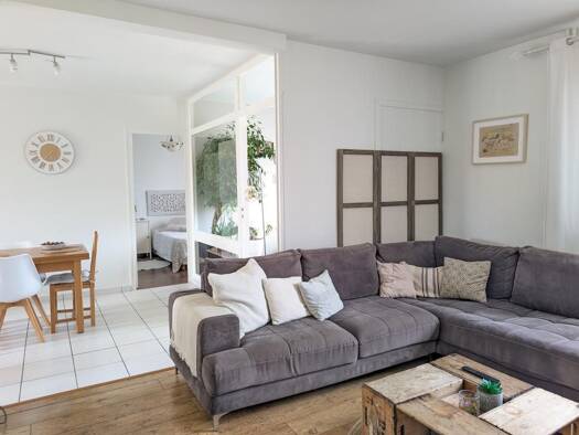 Appartement à vendre 175 000 € 4 pièces 3 chambres 85,44 m² 3ème étage Est Montluel 01120