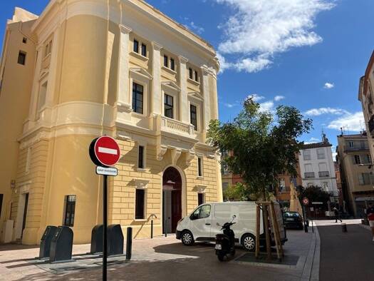 Local commercial à vendre 78 500 € 65 m² de surface de vente Perpignan 66000