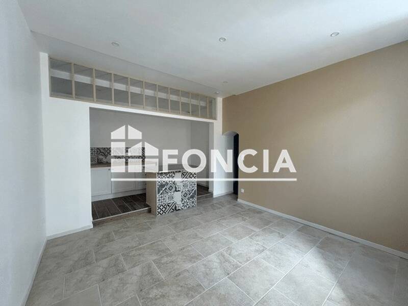 Maison à louer, 54m², CREISSAN