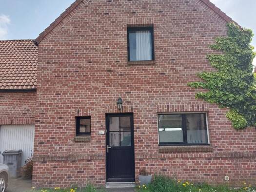 Maison à vendre 295 400 € 5 pièces 4 chambres 104 m² Centre Wavrin 59136