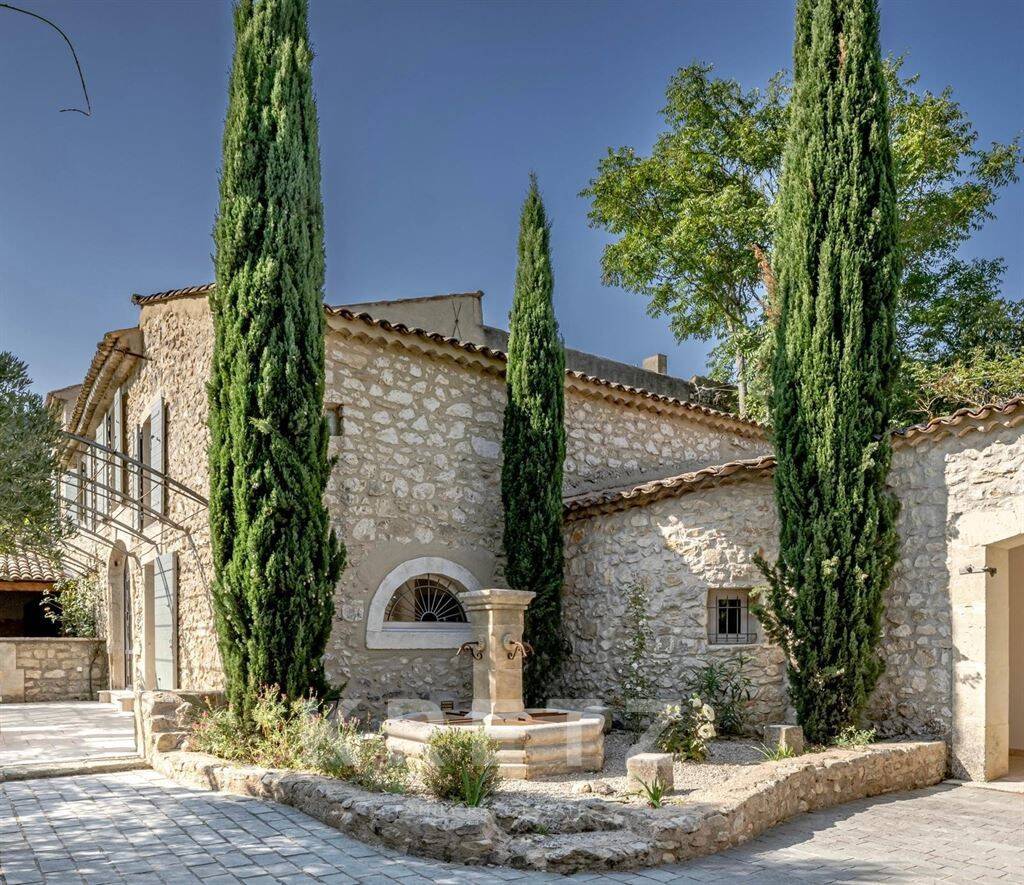 Maison à vendre, 319m², EYGALIERES