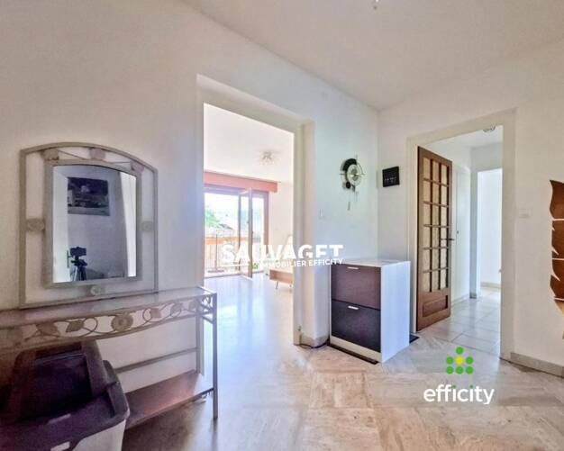 Appartement à vendre 259 000 € 3 pièces 2 chambres 80,7 m² Étage 1/2 Sud Reignier-Ésery 74930