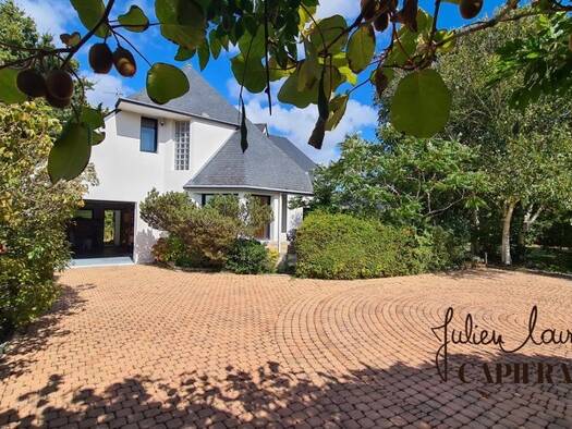 Maison à vendre 916 700 € 7 pièces 4 chambres 170 m² 1 500 m² de terrain Le Passage-Lanriec-Cabellou Concarneau 29900