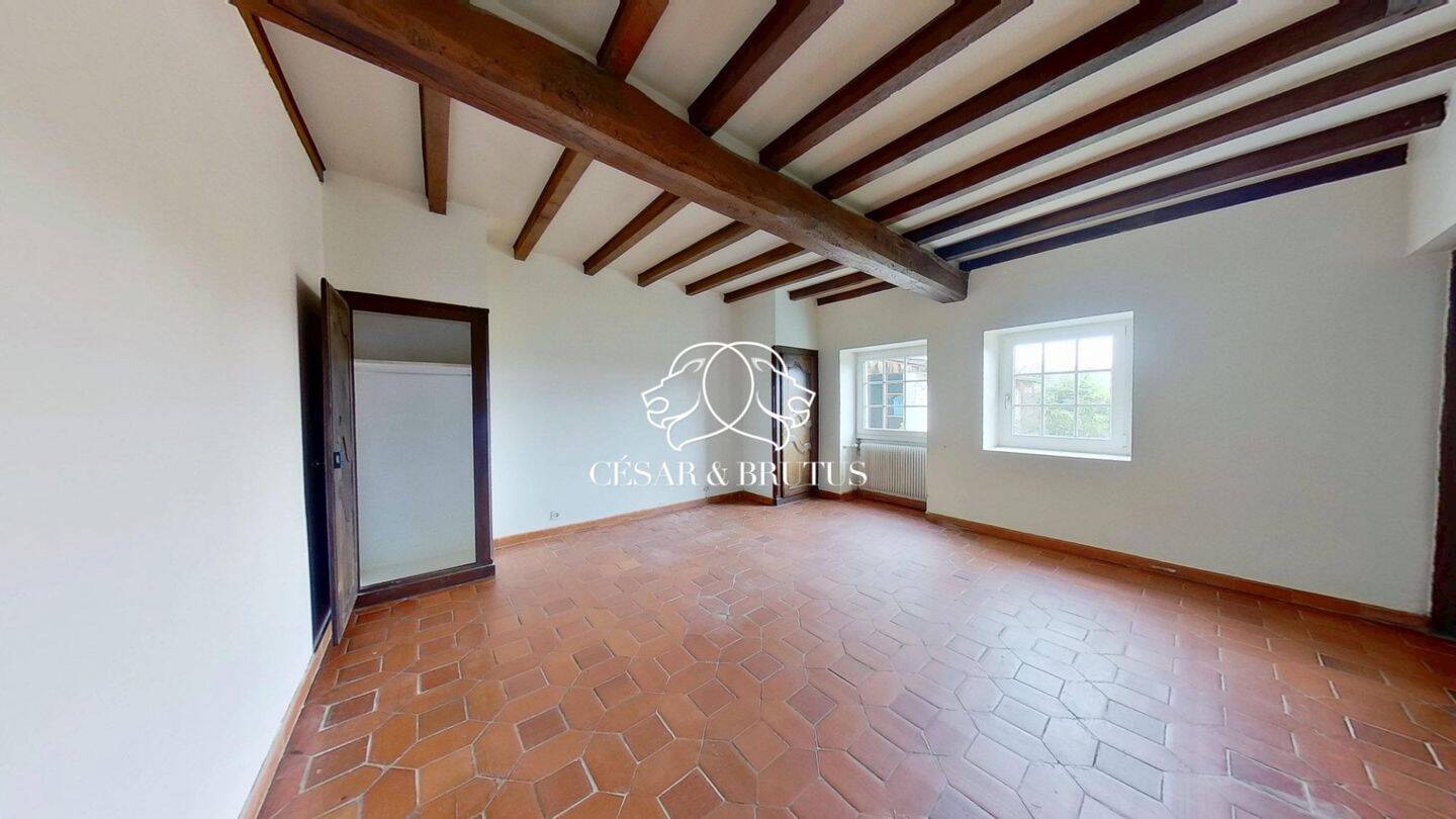 Maison à vendre, 180m², SAINT TRIVIER SUR MOIGNANS
