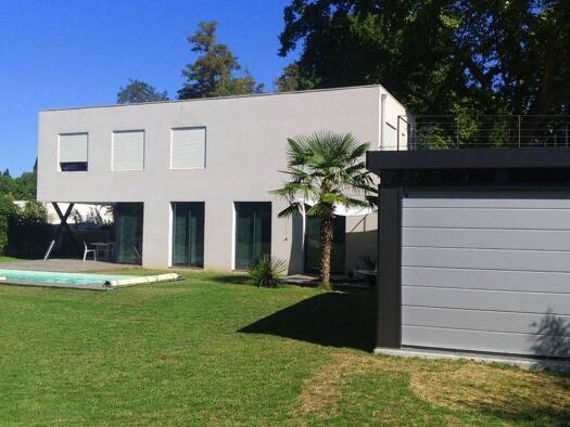 Maison à vendre 469 000 € 5 pièces 3 chambres 150 m² 890 m² de terrain Montélimar 26200