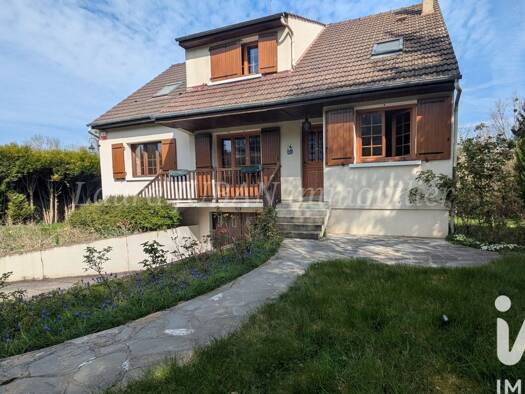 Maison à vendre 282 000 € 8 pièces 5 chambres 150 m² 3 125 m² de terrain Dormelles 77130