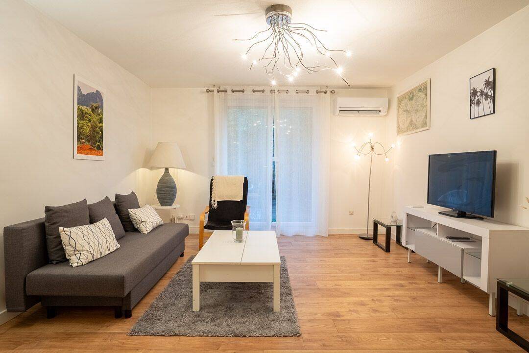 Maison À Louer — 10