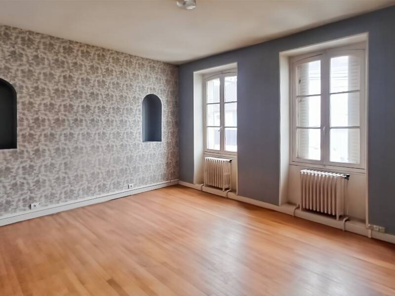 Maison à vendre, 260m², SAINT BENOIT DU SAULT