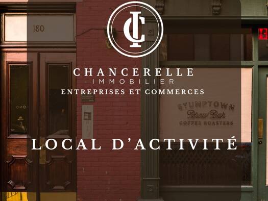 Local d'activités à louer 11 000 € 1 856 m² d'espace de stockage St Martin de Seignanx 40390