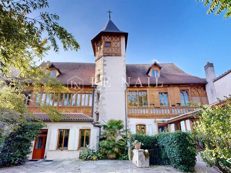 Maison à vendre, 490m², SAINT POURCAIN SUR SIOULE