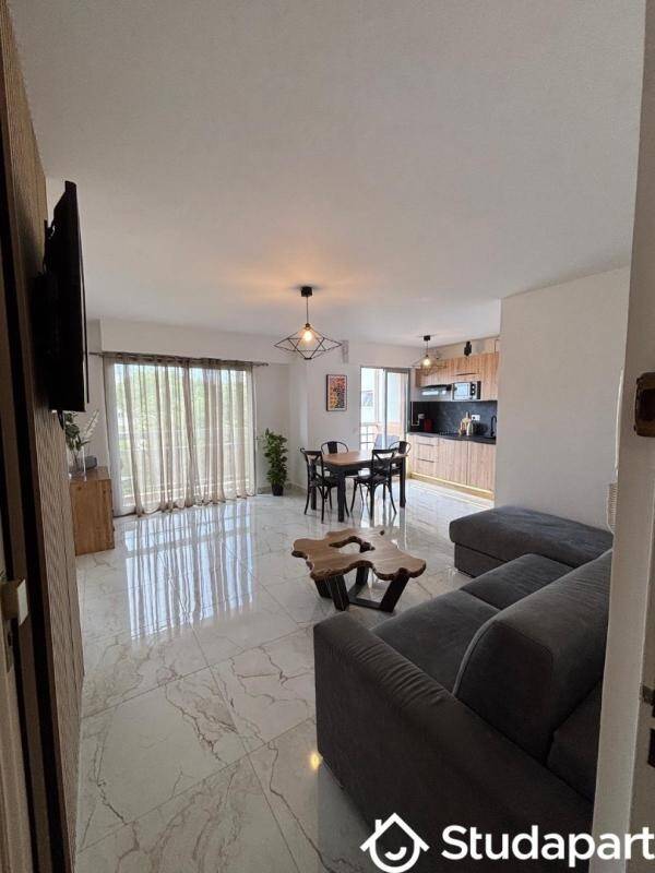 Maison à louer, 36m², ANTIBES