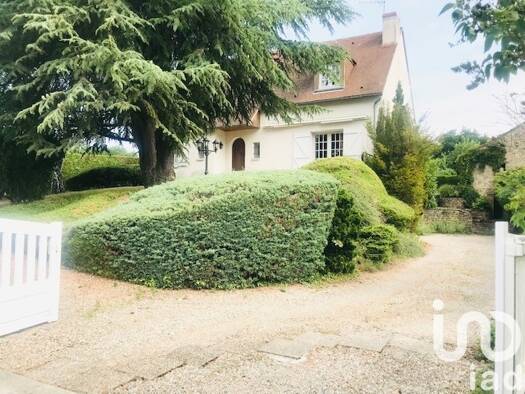 Maison à vendre 174 000 € 5 pièces 3 chambres 128 m² 1 658 m² de terrain Chambon-sur-Voueize 23170