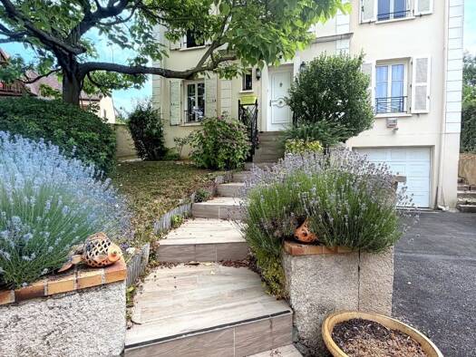 Maison à vendre 649 000 € 6 pièces 4 chambres 130 m² 595 m² de terrain Vieux Village-Missionnaires fontenay le fleury 78330