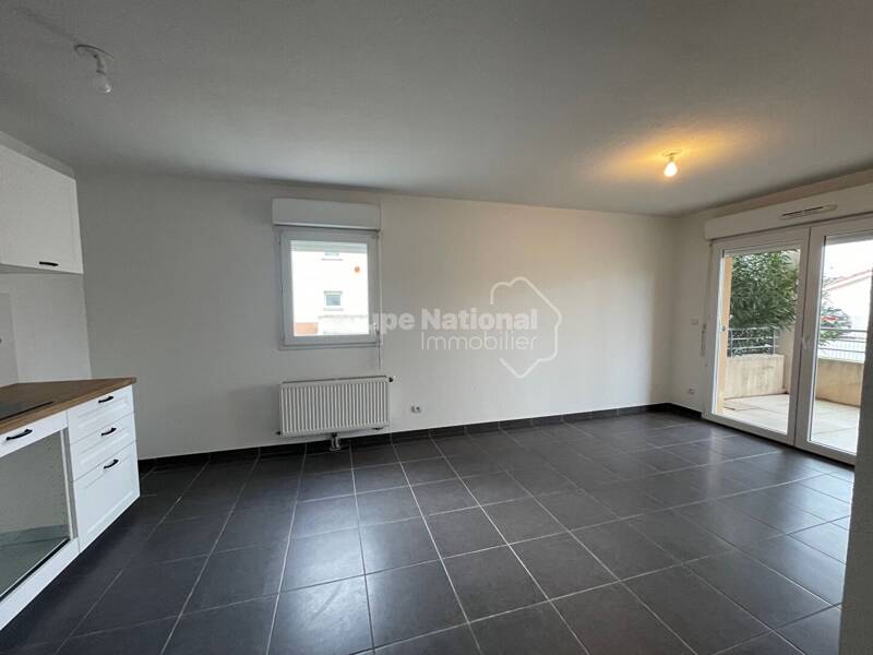 Maison à louer, 51m², SORGUES