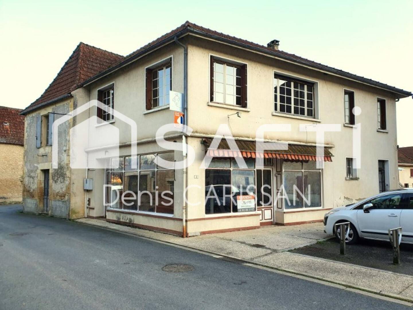 Maison à vendre, 140m², MAUZAC ET GRAND CASTANG