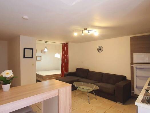 Appartement à vendre 105 000 € 1 pièce 41,13 m² RDC Tourves 83170