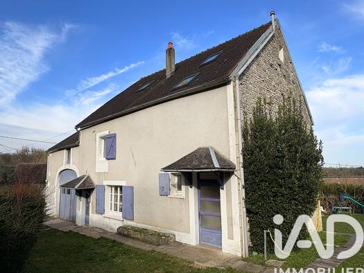 Maison à vendre 139 000 € 7 pièces 5 chambres 155 m² 785 m² de terrain Sougères-en-Puisaye 89520