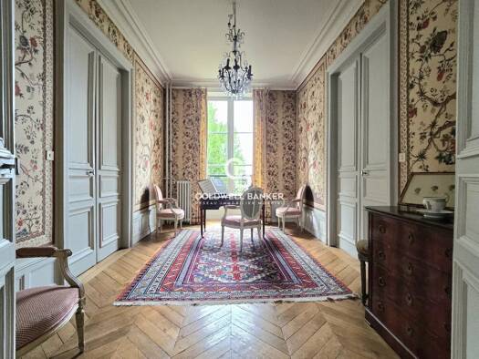 Maison à vendre 1 207 000 € 13 pièces 9 chambres 400 m² 1 051 m² de terrain Bollé-Sainte Croix-Mutuelles Le Mans 72000