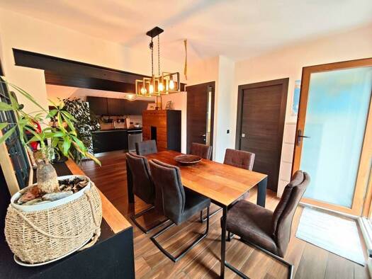 Appartement à vendre 268 000 € 3 pièces 2 chambres 61,59 m² RDC Peripherie Faverges-Seythenex 74210
