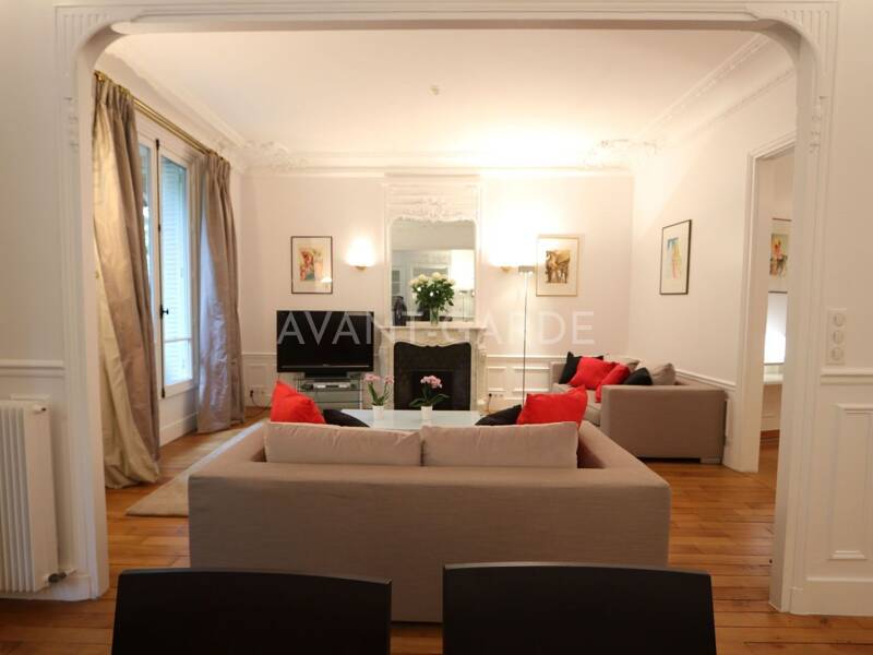 Maison à louer, 101m², PARIS 16E