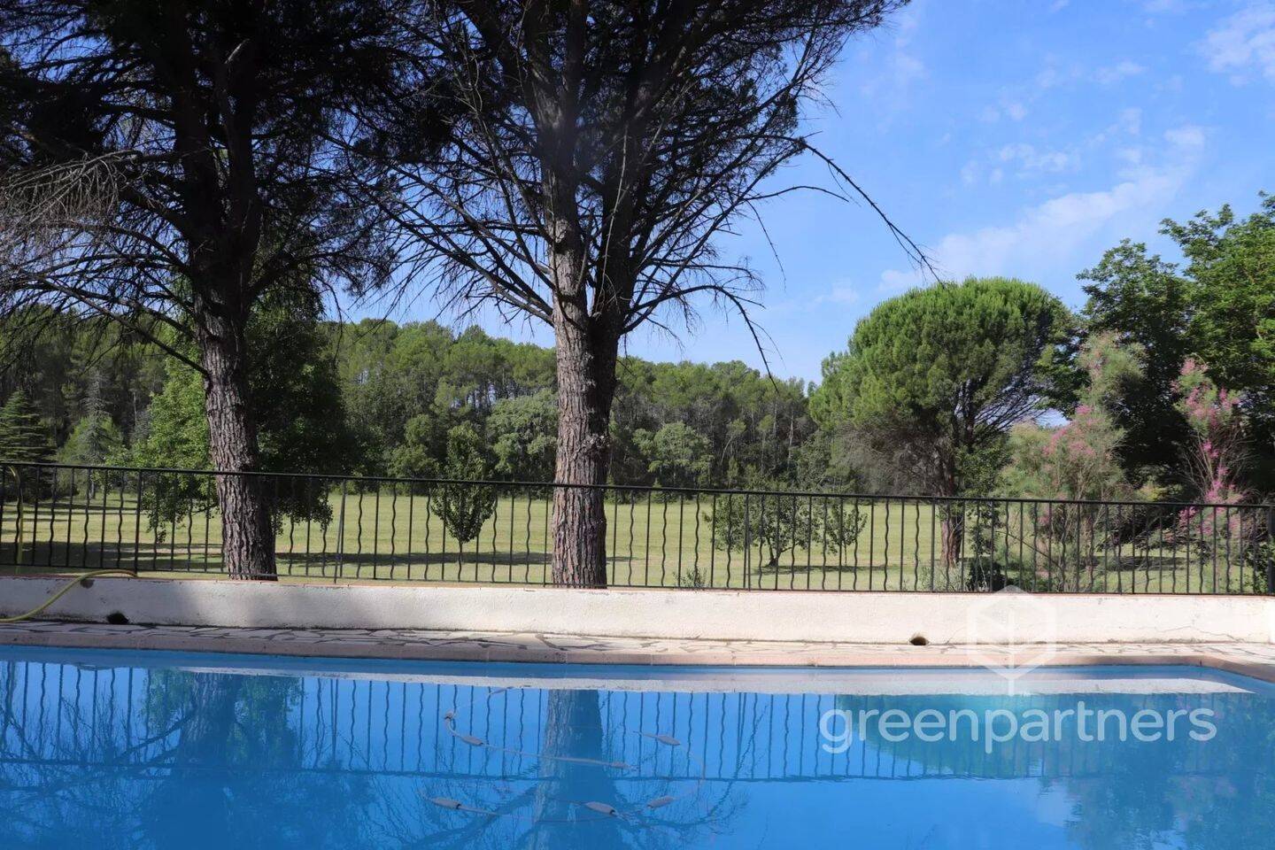 Maison à vendre, 260m², VILLECROZE