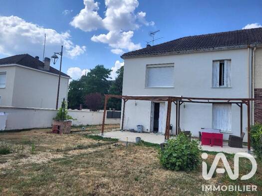 Pavillon à vendre 242 000 € 5 pièces 3 chambres 100 m² 430 m² de terrain Varennes-sur-Seine 77130