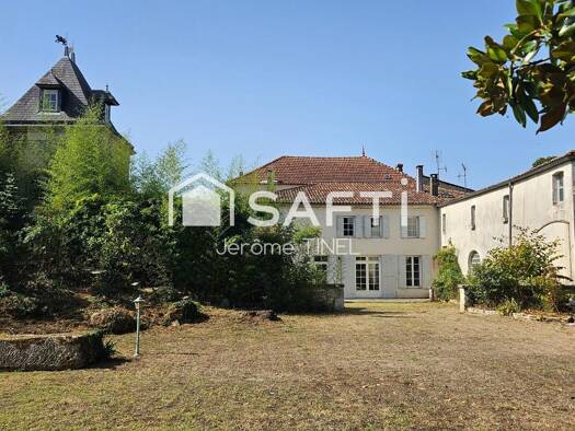 Maison à vendre 499 000 € 9 pièces 5 chambres 286 m² 1 553 m² de terrain Cozes 17120