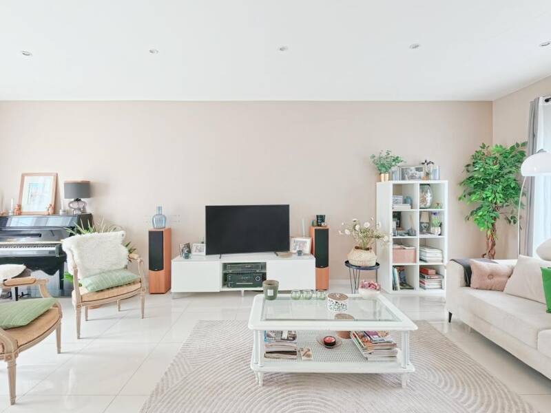 Maison à vendre, 189m², SAINT MAUR DES FOSSES