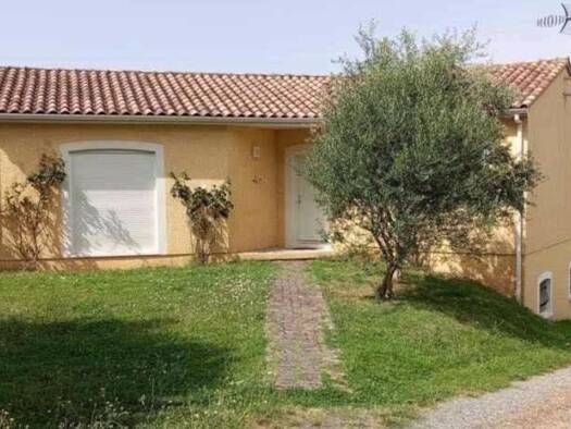 Maison de plain-pied à vendre 218 000 € 3 pièces 2 chambres 92 m² 1 546 m² de terrain Cagnac-les-Mines 81130
