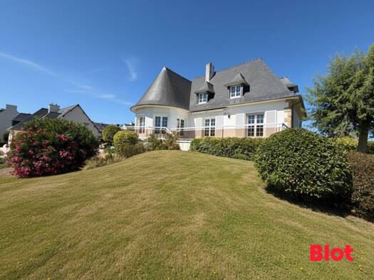 Villa à vendre 1 155 000 € 5 pièces 4 chambres 182,37 m² 1 342 m² de terrain Saint-Méloir-des-Ondes 35350