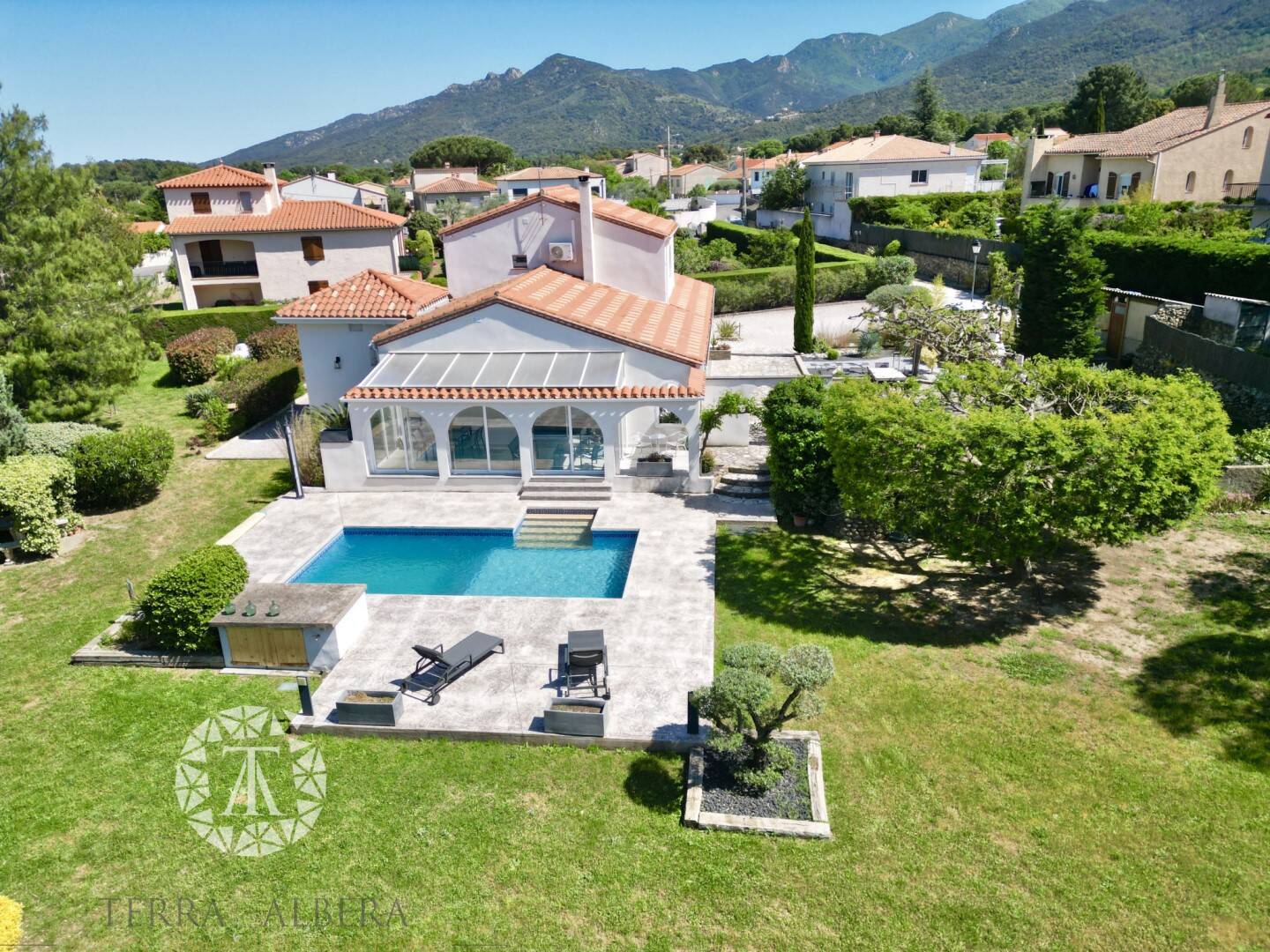Maison à vendre, 150m², LAROQUE DES ALBERES