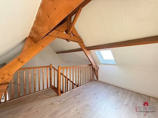 Appartement à louer 730 € 2 pièces 1 chambre 30,6 m² RDC Centre-Hôtel de Ville Chantilly 60500