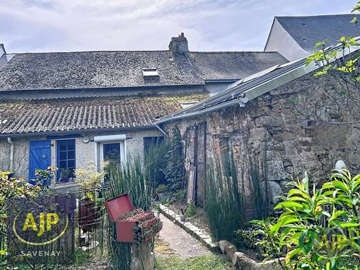 Maison à vendre 159 900 € 4 pièces 2 chambres 88 m² 325 m² de terrain Lavau-sur-Loire 44260