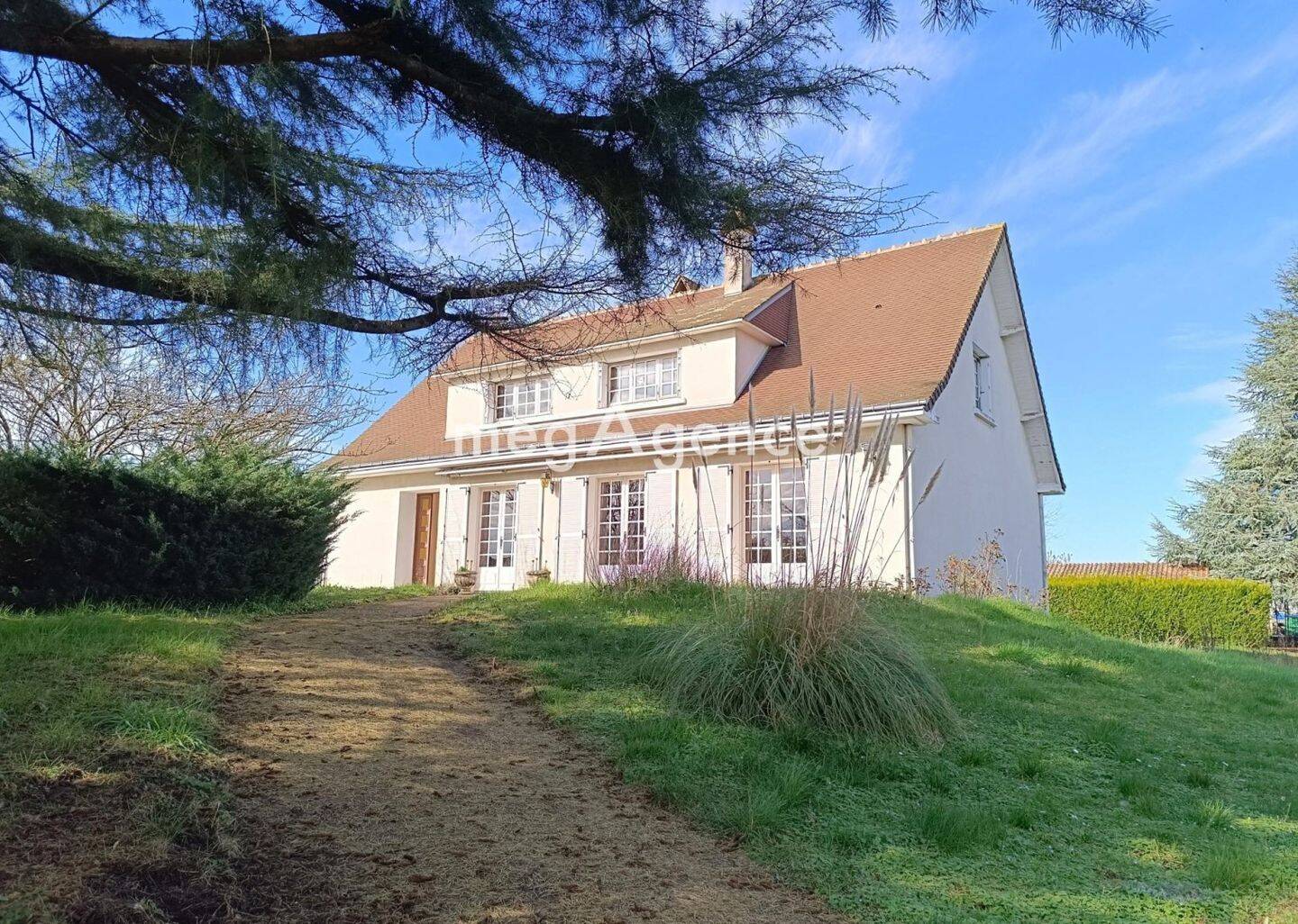Maison à vendre, 230m², SELLES SUR CHER