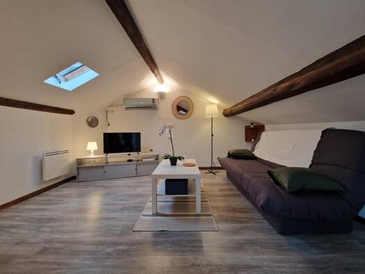 Studio à louer 450 € 1 pièce 22 m² 2ème étage Laon Zola-Neufchâtel-Orgeval Reims 51100