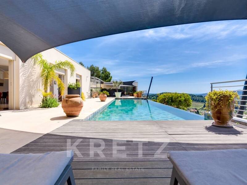 Maison à vendre, 350m², SANARY SUR MER