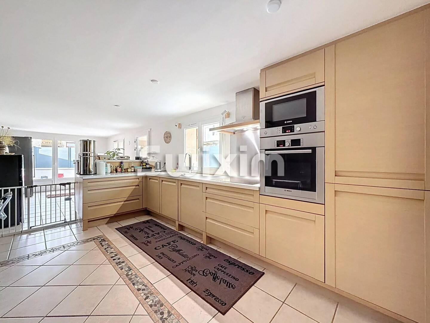 Maison à vendre, 186m², SAINT JEAN DE GONVILLE