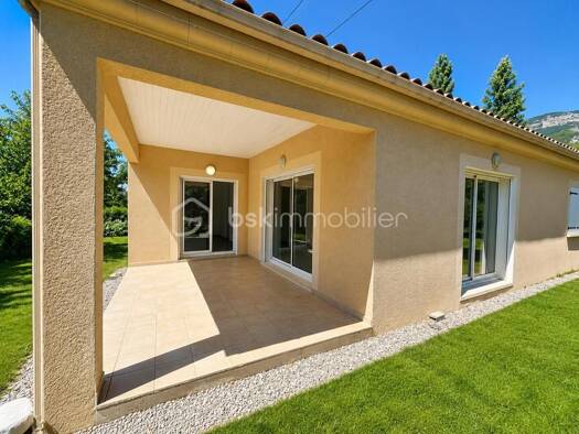 Maison de plain-pied à vendre 315 000 € 6 pièces 4 chambres 115,5 m² 845 m² de terrain Saint-Roman 26410