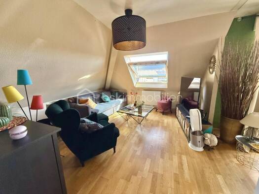 Appartement à vendre 154 000 € 3 pièces 2 chambres 58 m² Étage 3/3 Montagne Verte-Centre Ouest Strasbourg 67200
