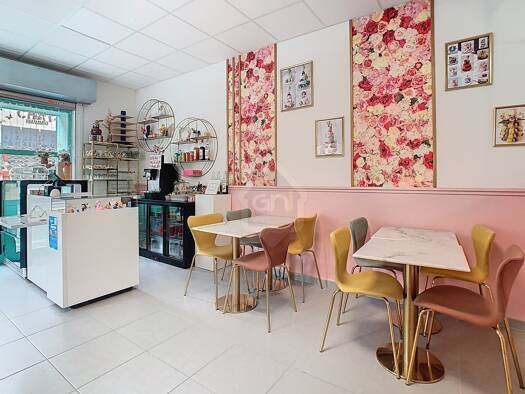 Local commercial à vendre 42 500 € 56 m² de surface de vente Mallemort 13370