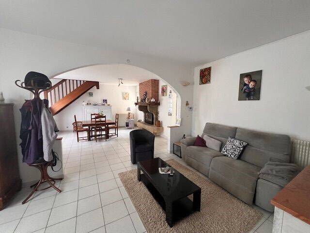 Maison à vendre, 135m², VILLENEUVE DE MARSAN