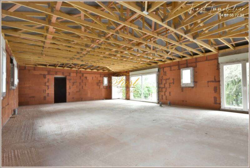 Maison à vendre, 88m², RESTINCLIERES